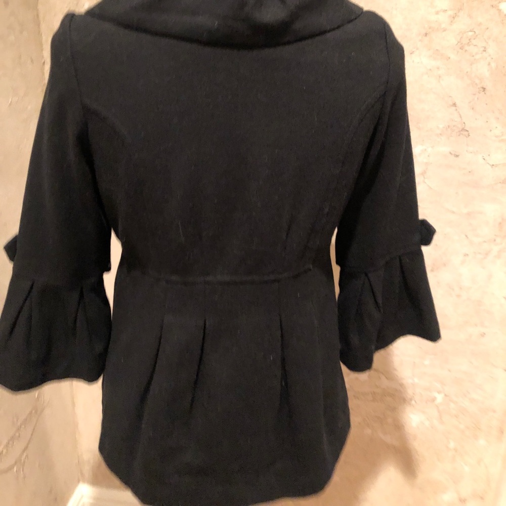 Jacket - Picture 4 of 4